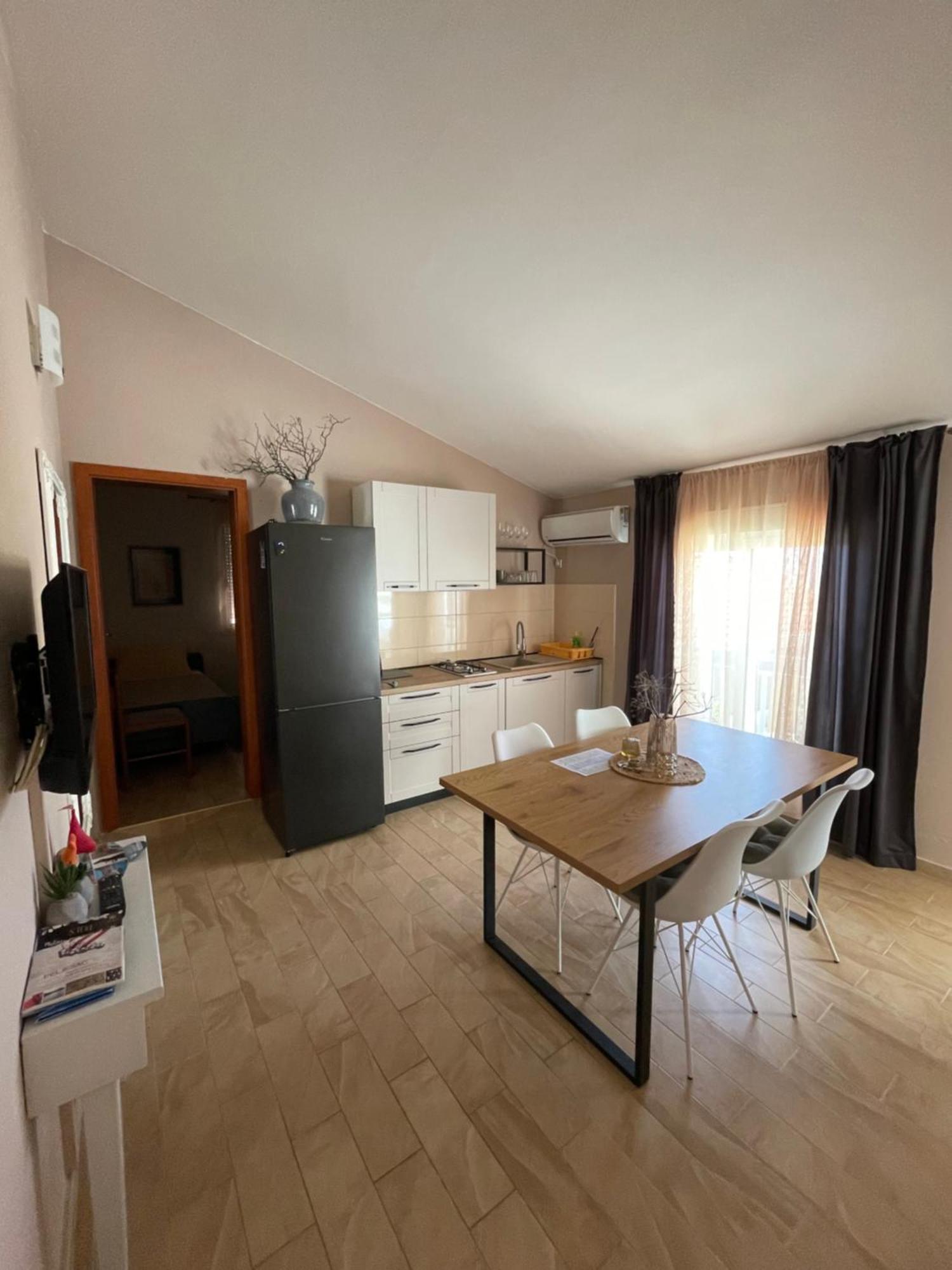 Apartment Leko Zuljana
