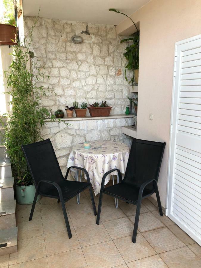 Apartment Leko Zuljana